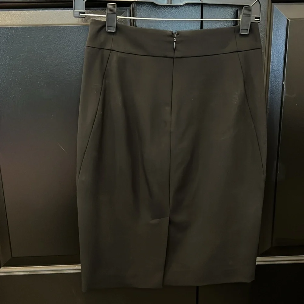 Theory Black skirt - Picture 2 of 3